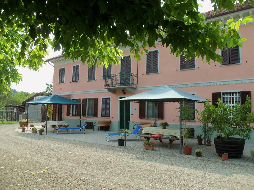 Casa Dei Ciliegi Castell'Alfero Villa Bilik gambar