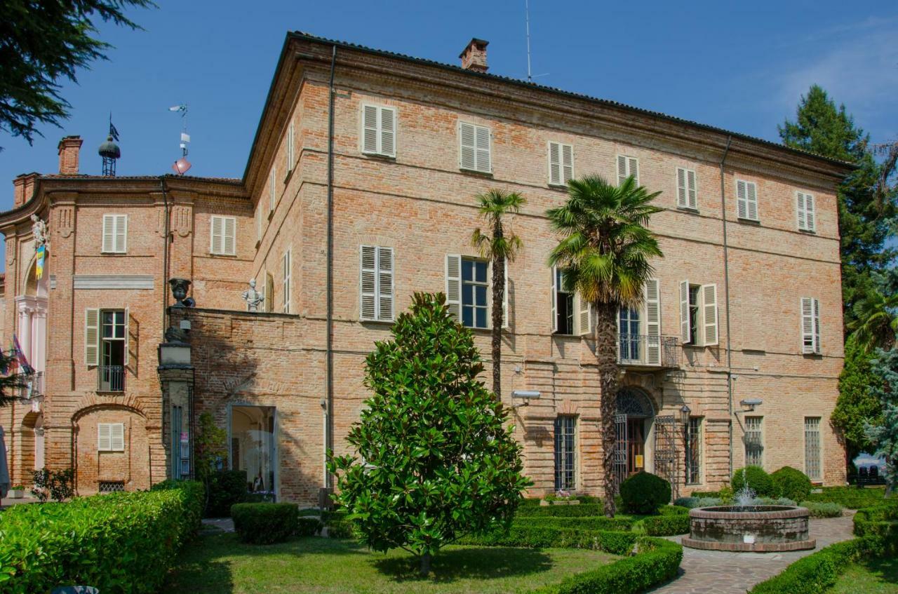 Casa Dei Ciliegi Castell'Alfero Villa Luaran gambar