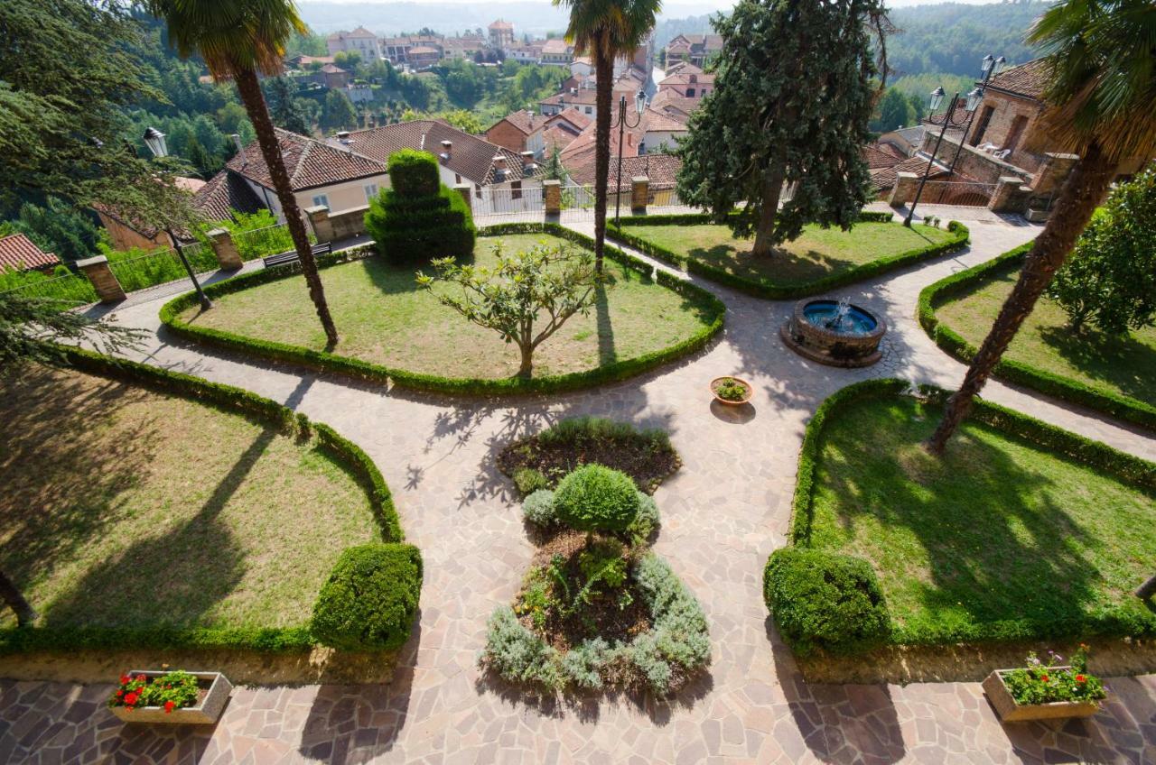 Casa Dei Ciliegi Castell'Alfero Villa Luaran gambar